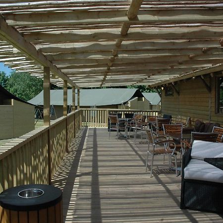 Bear Lodge - Glamping Lympne Exterior photo